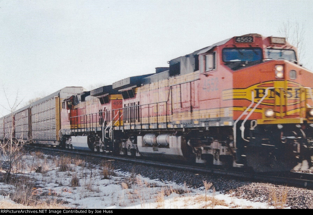 BNSF 4552 West